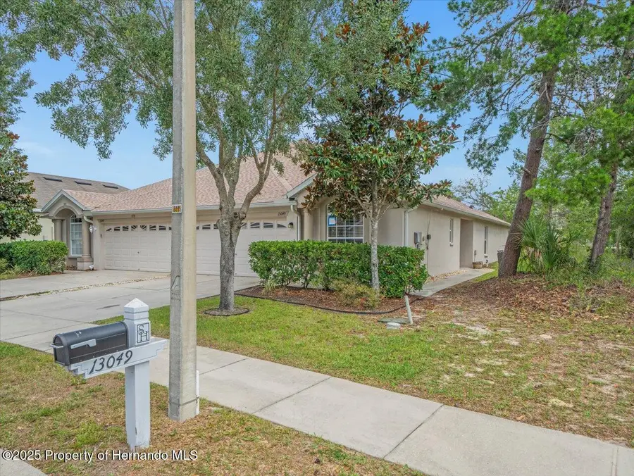 13049 Moonstone Way, Spring Hill, FL 34609 - Image #2