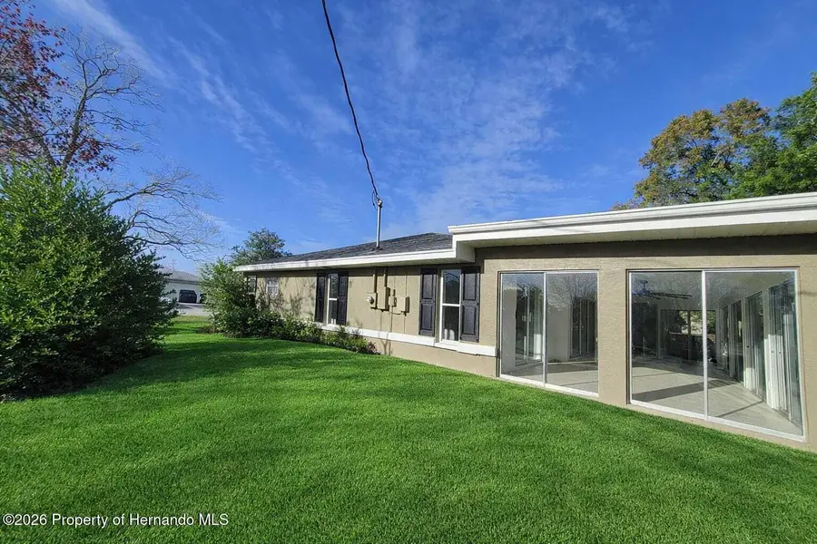 12186 Lamont Drive, Spring Hill, FL 34608 - Image #3