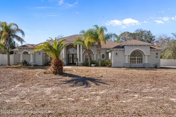 7285 Nightwalker Road, Weeki Wachee, FL 34613