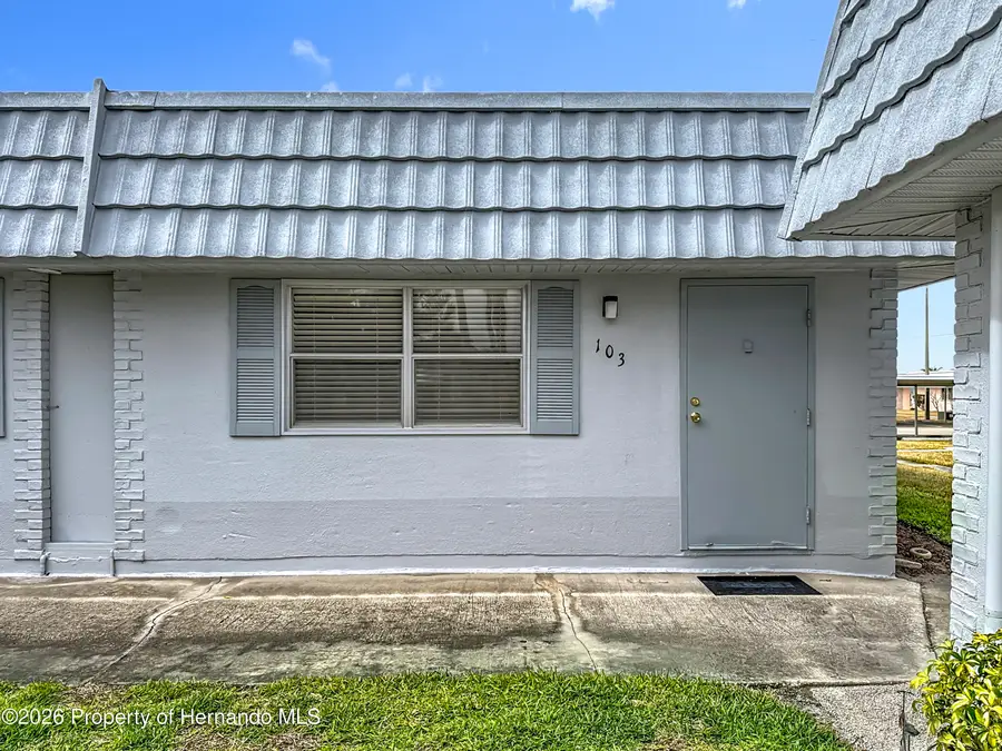 202 Bedford Trail, Sun City Center, FL 33573 - #2