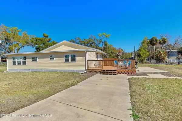 7272 Westwind Street, Weeki Wachee, FL 34607