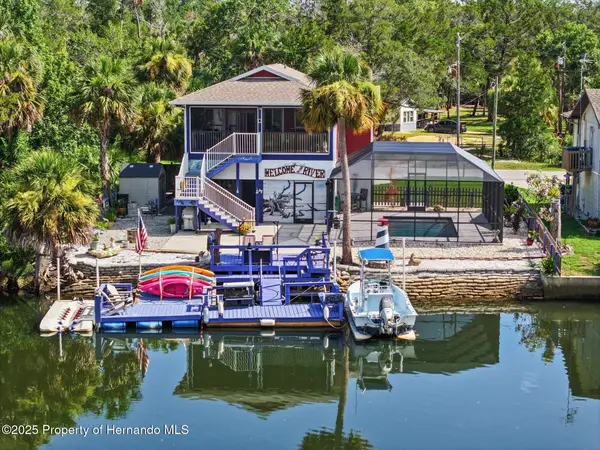 6241 Colony Circle, Weeki Wachee, FL 34607