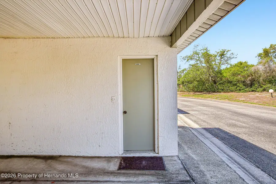 6502 River Run Boulevard, Weeki Wachee, FL 34607 - #3