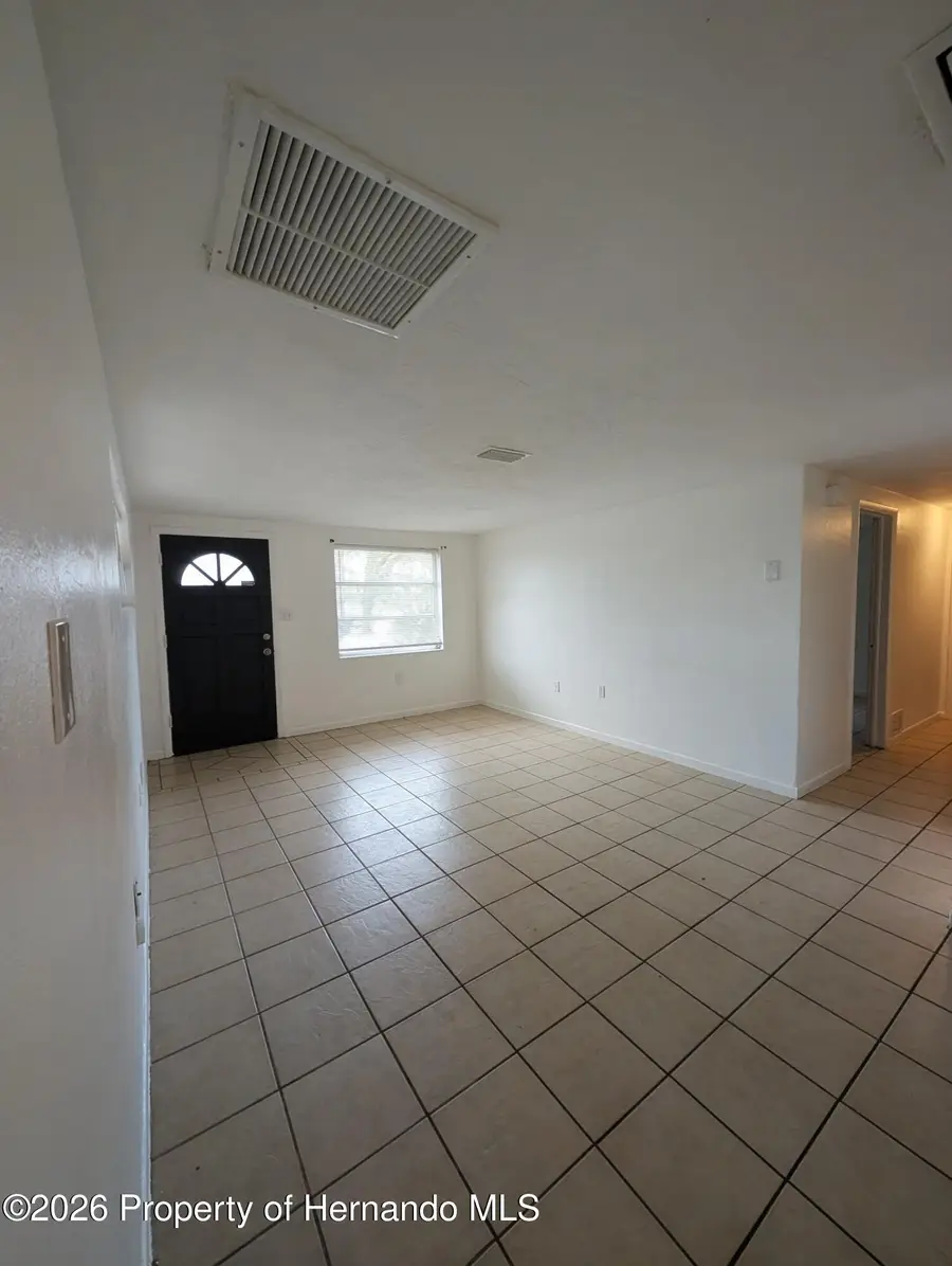 14 James Street, Beverly Hills, FL 34465 - #2