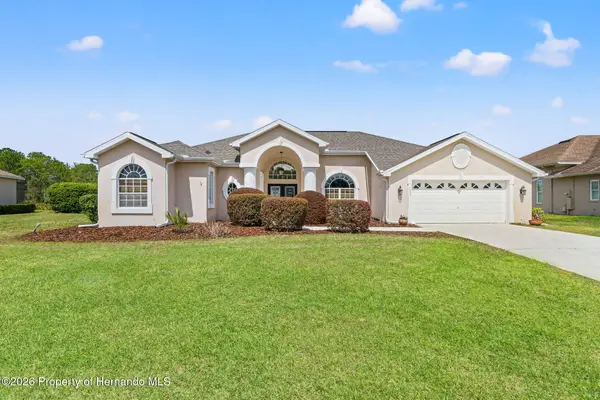 8405 Maybelle Drive, Weeki Wachee, FL 34613