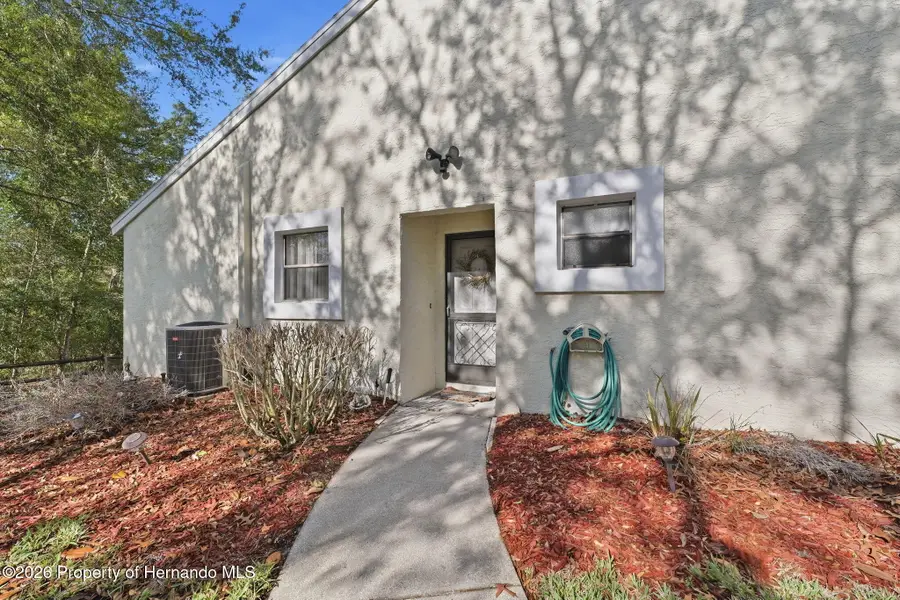 9484 Nakoma Way, Weeki Wachee, FL 34613 - #3