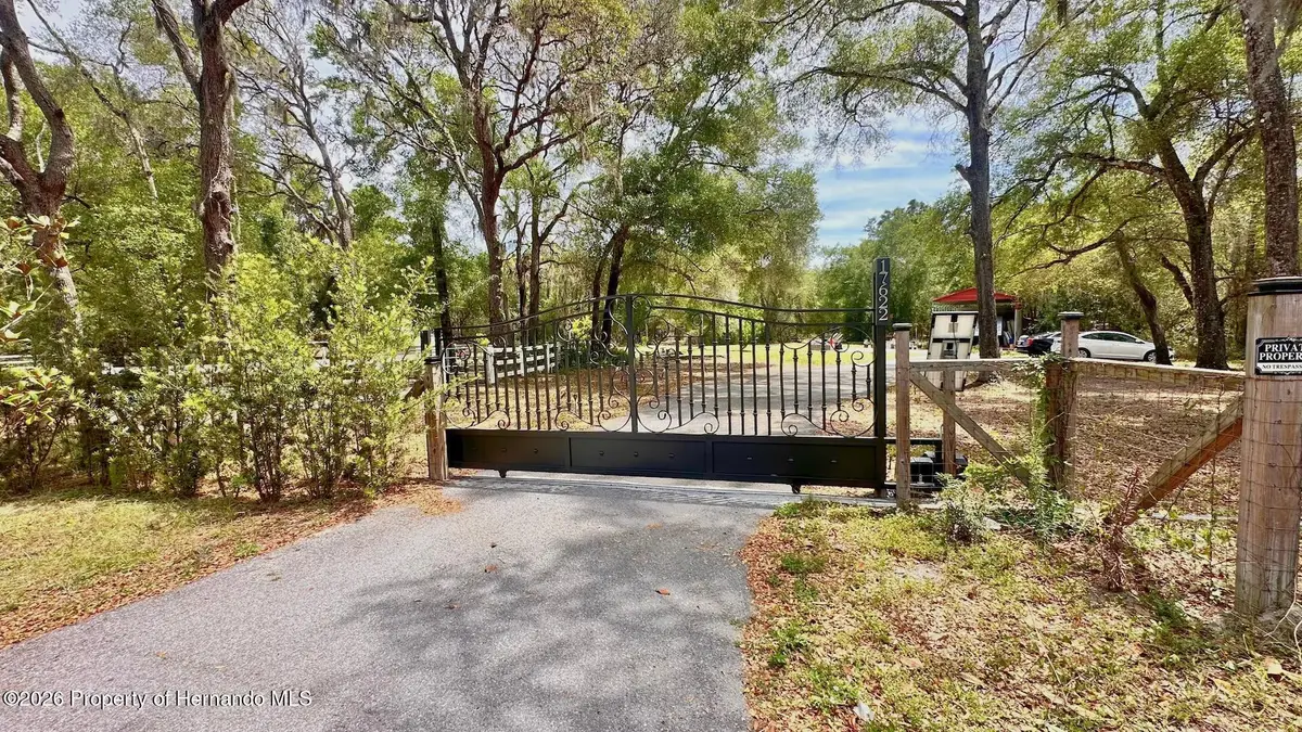 17622 Caufield Road, Shady Hills, FL 34610 - #1