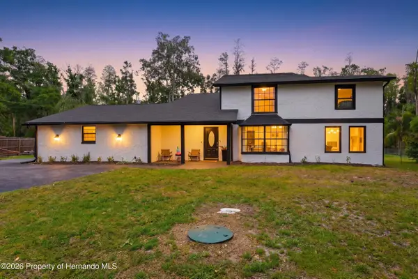 19003 Cedar Lane, Lutz, FL 33548