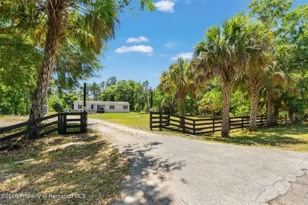 6886 W Edgewood Lane, Homosassa, FL 34448