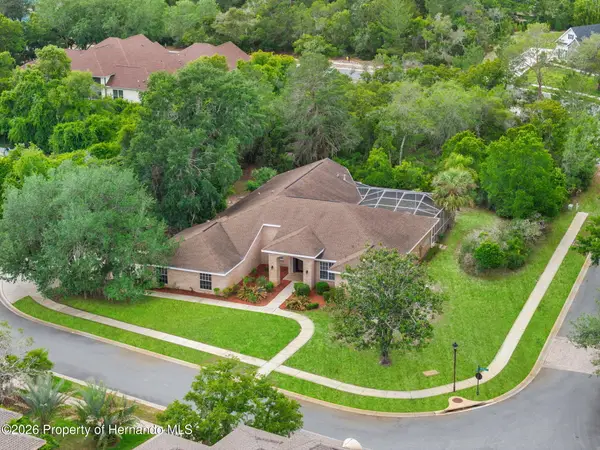 6153 New Osprey Point, Weeki Wachee, FL 34607