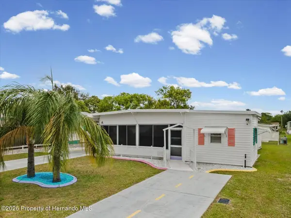 7366 First Loop Avenue, Brooksville, FL 34613