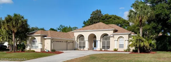5316 Championship Cup Lane, Spring Hill, FL 34609