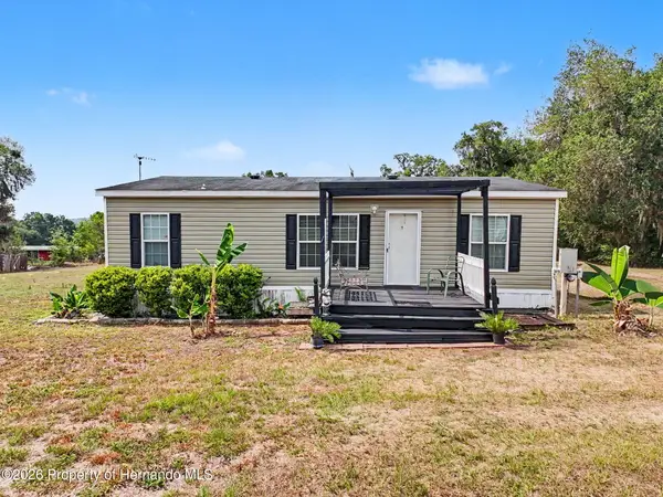 28402 Soaring Hawk Lane, Brooksville, FL 34602