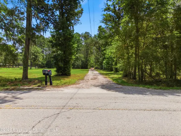 1074 Culbreath Road, Brooksville, FL 34602