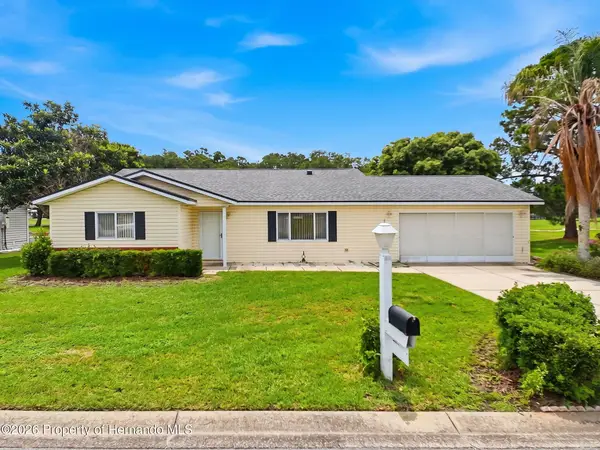 17855 SE 99th Avenue, Summerfield, FL 34491