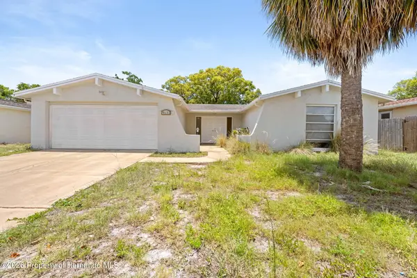 9131 Hunt Club Lane, Port Richey, FL 34668
