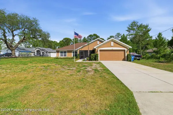 12270 House Finch Road, Weeki Wachee, FL 34614