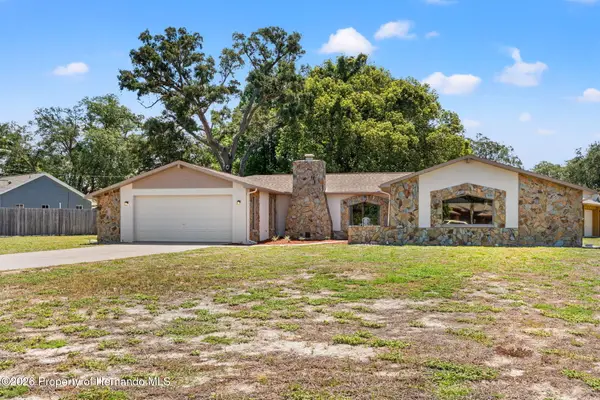 1068 Tryon Circle, Spring Hill, FL 34606