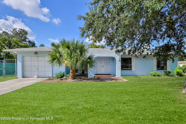 10170 Northcliffe Boulevard, Spring Hill, FL 34608