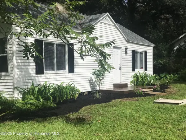 9023 Gronde Avenue, Brooksville, FL 34601