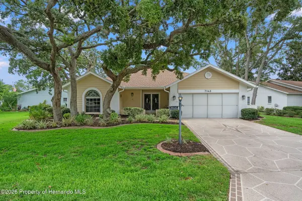 7143 Crown Oaks Drive, Spring Hill, FL 34606