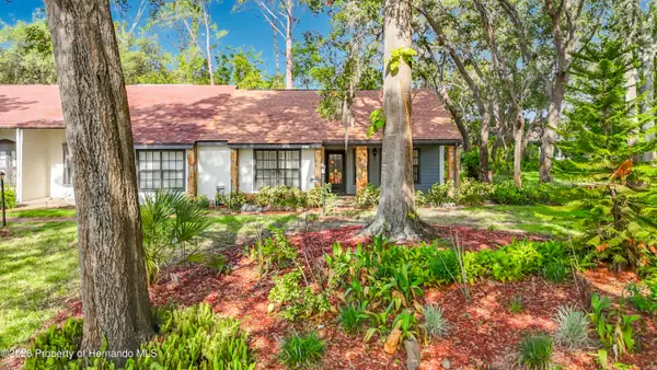 2077 Woodcutter Court, Spring Hill, FL 34606