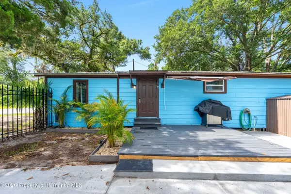 416-420 SW 5th Street Sw, Chiefland, FL 32626