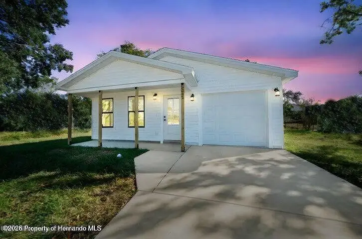 15176 Gonzo Road, Weeki Wachee, FL 34614 - #1