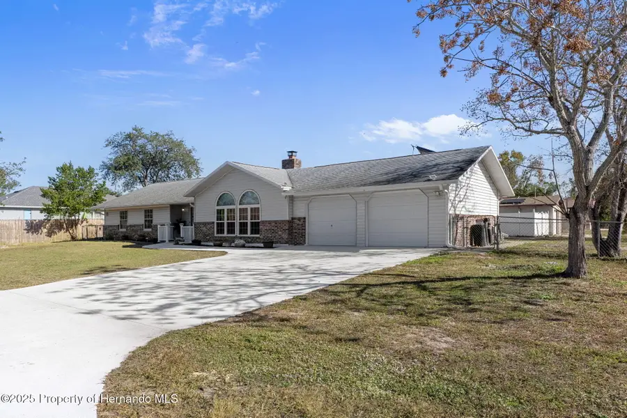 4286 Bluewater Avenue, Spring Hill, FL 34606 - #2