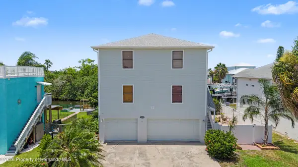 13337 Susan Drive, Hudson, FL 34667