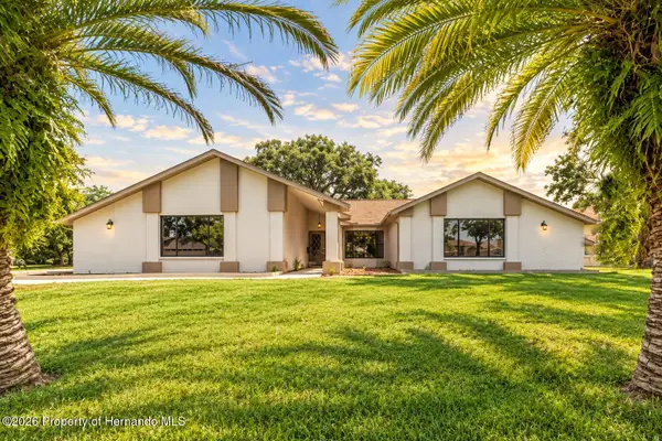 9429 Cobbler Court, Weeki Wachee, FL 34613