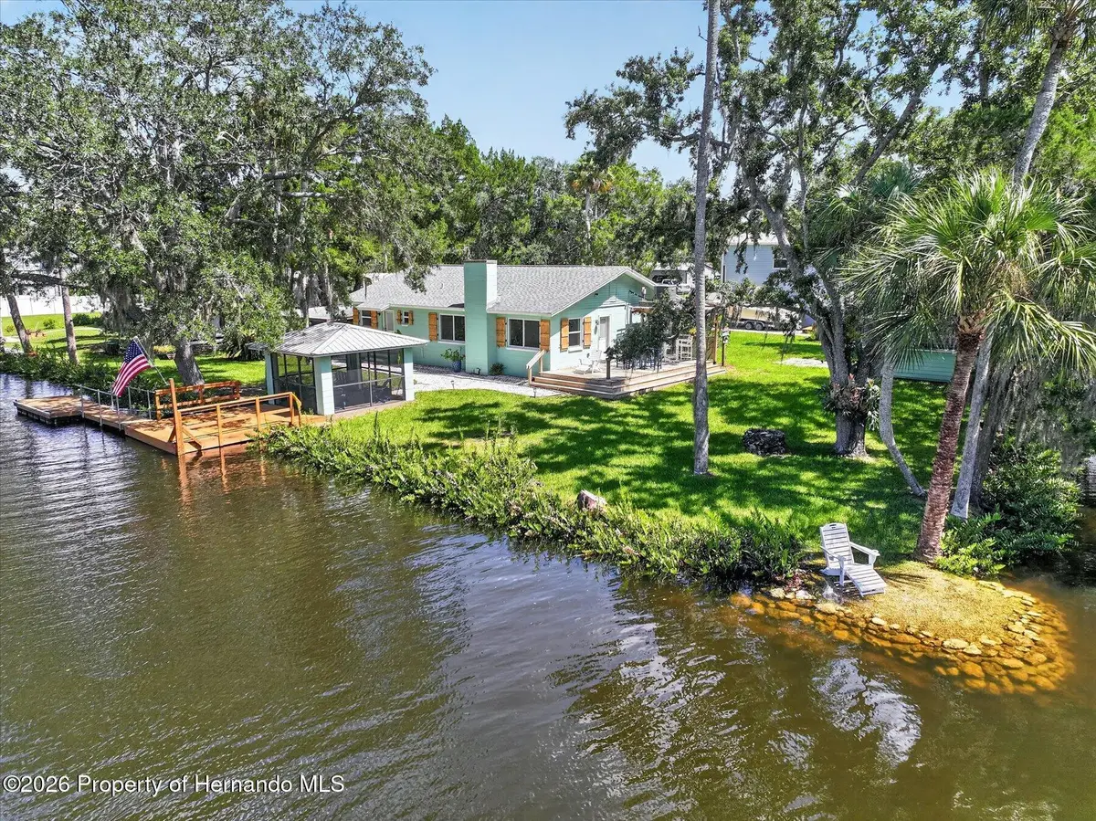 6086 Island Drive, Weeki Wachee, FL 34607 - #1