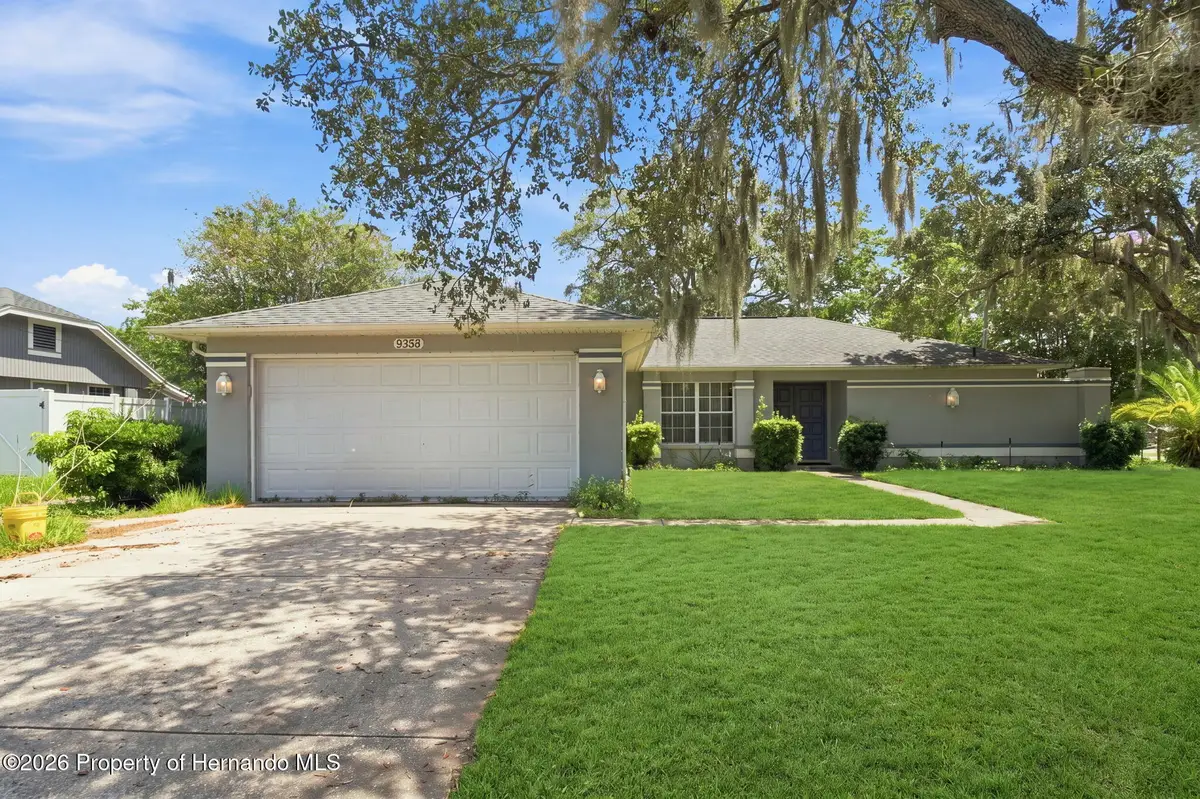 9355 Horizon Drive, Spring Hill, FL 34608 - #1