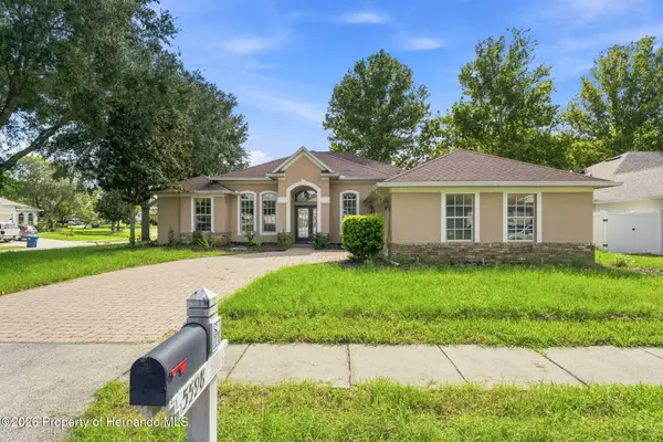 5598 Thorngrove Way, Spring Hill, FL 34609