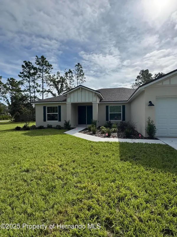 7181 N Waycross Way, Citrus Springs, FL 34433