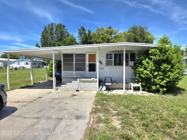 8095 Western Circle Drive, Brooksville, FL 34613