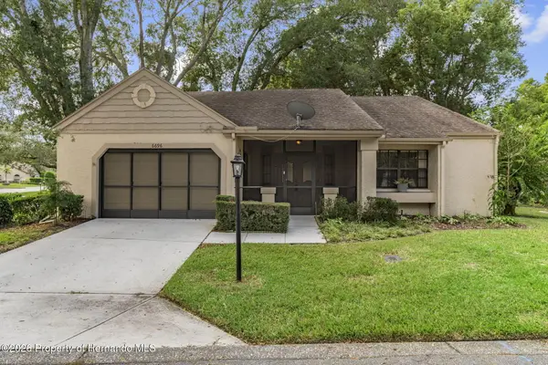 6696 Pin Oak Court, Spring Hill, FL 34606