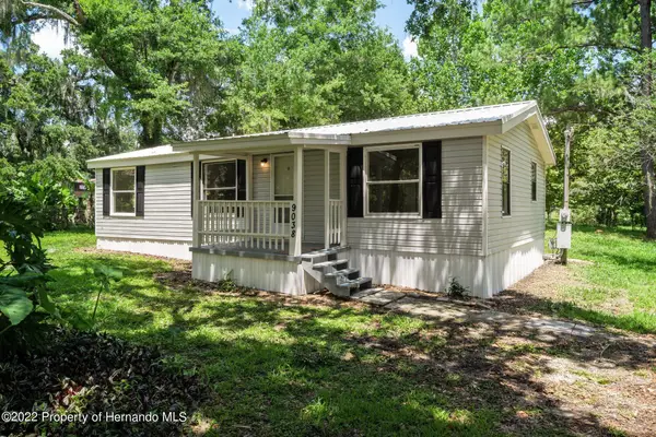 9038 Parrish Avenue, Brooksville, FL 34601