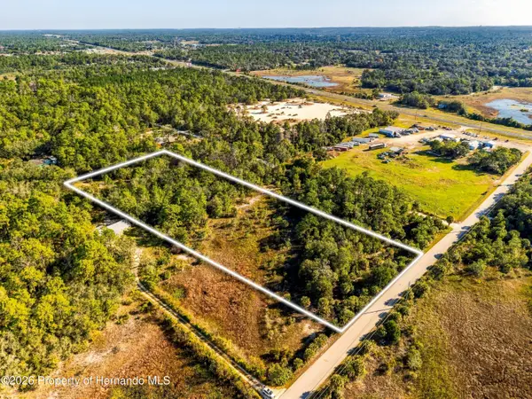 00 Long Lake Avenue, Weeki Wachee, FL 34613
