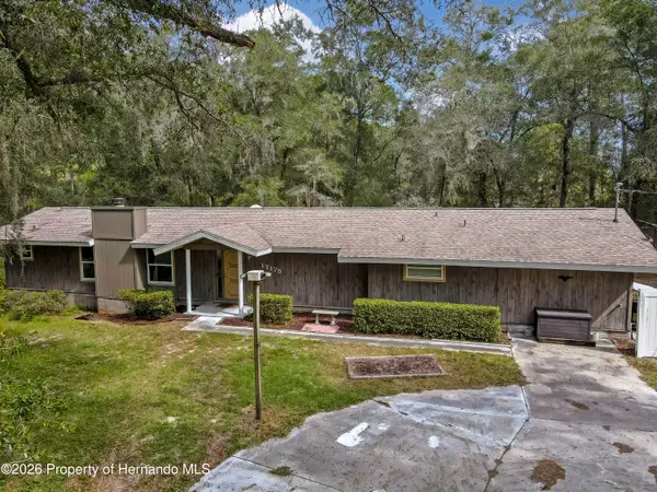 12175 N Elkcam Boulevard, Dunnellon, FL 34433
