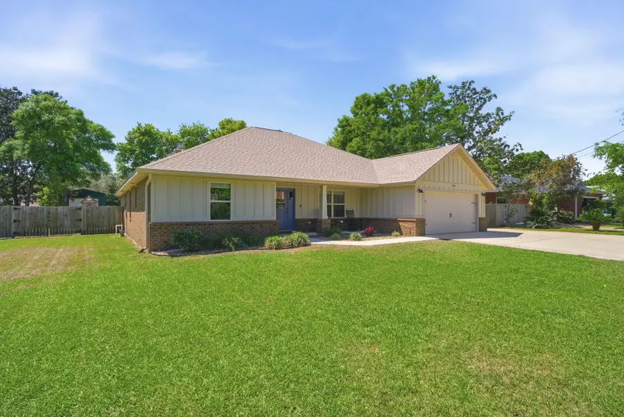 7285 Mossy Oaks Drive, Navarre, FL 32566 - #2