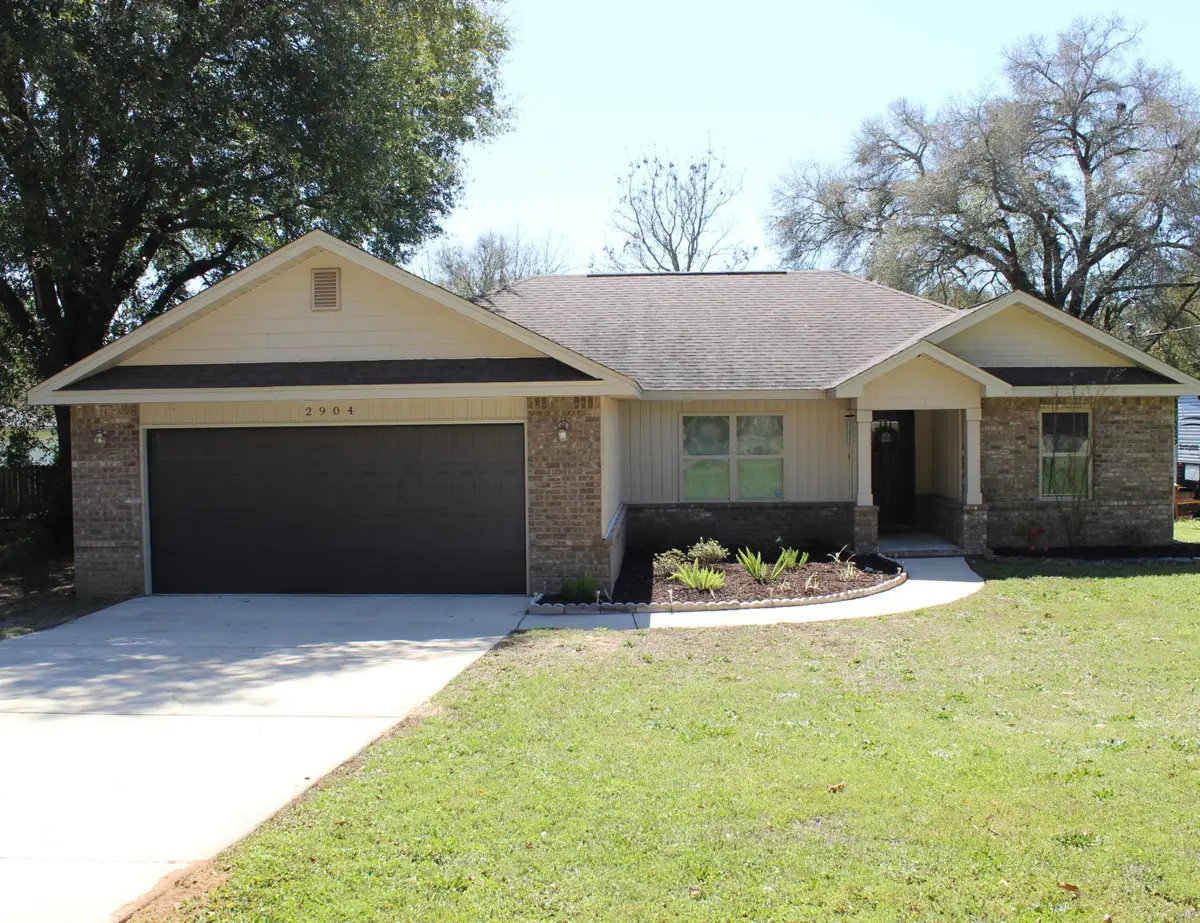 2904 NE 2nd Avenue, Crestview, FL 32539 - #1