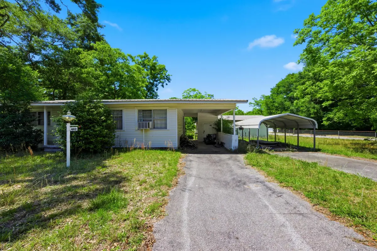482 E Bowers Avenue, Crestview, FL 32539 - #1