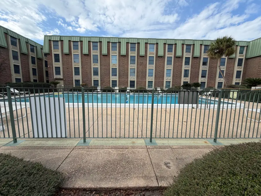 224 E Garden, Pensacola, FL 32502 - #3