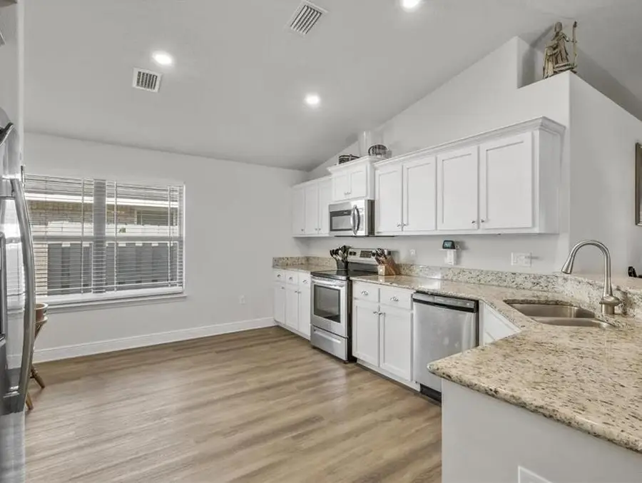 4737 Ashley Pl Boulevard, Milton, FL 32571 - #3