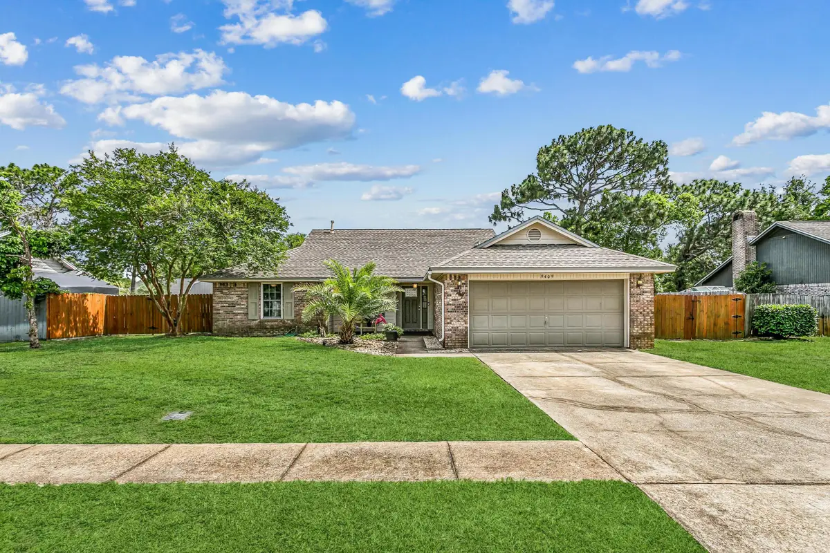 9409 Victoria Lane, Navarre, FL 32566 - #1