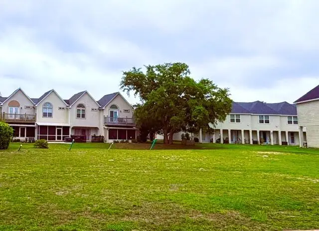 7267 Majestic Boulevard, Navarre, FL 32566 - #3
