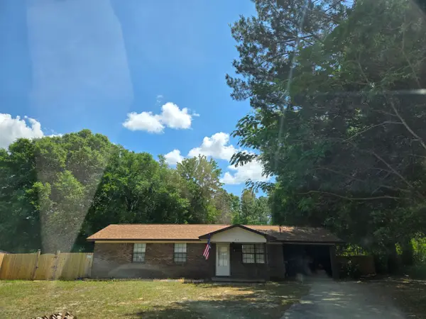 215 Aza Place, Crestview, FL 32539