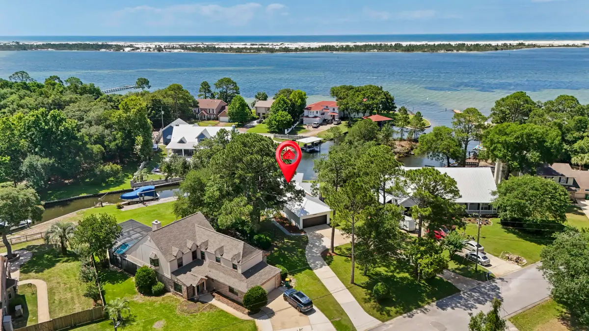 23 Neptune, Mary Esther, FL 32569 - #1