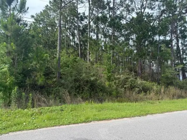 7486 Brevard Street, Navarre, FL 32566